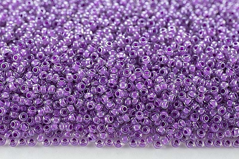Сиреневый бисер прециоза. Бисер чешский 17828. Бисер 38128. Бисер тохо 551. Бисер preciosa 38628.