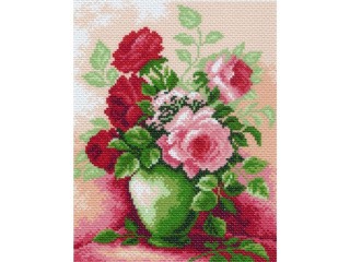 Рисунок на канве «Розы в вазе»
