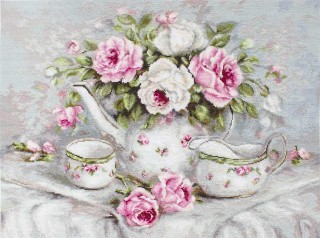 Набор для вышивания «Чайный сервиз и розы»