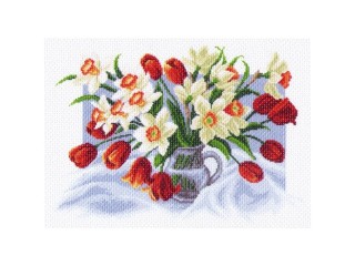 Рисунок на канве «Весенние цветы»