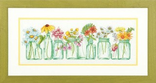 Набор для вышивания «Цветы в баночках»