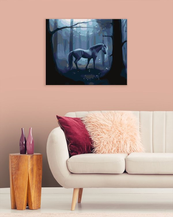 Картина по номерам «Фиолетовый конь в мистическом лесу» — картинка 3