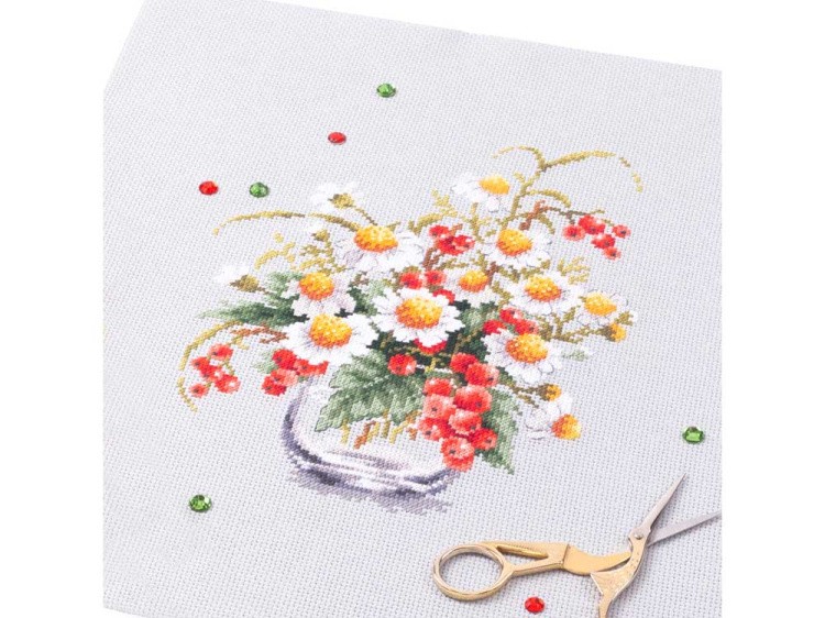 Набор для вышивания «Ромашки и смородина» — картинка 3