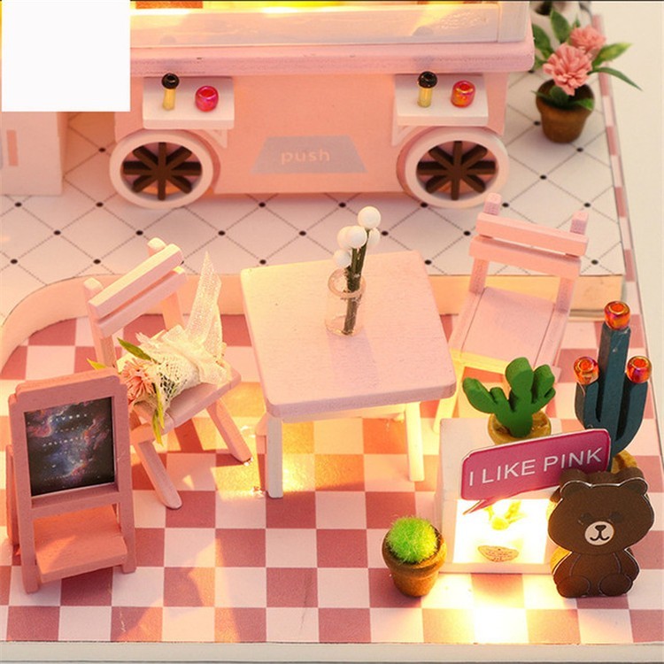 Сборная модель Румбокс. Миниатюрная комната с игрушечными автоматами — картинка 8