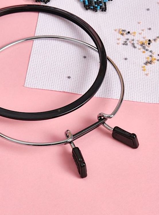 Пяльцы пружинные, диаметр 19,5 см, черные — картинка 3