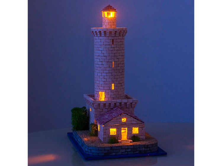 Конструктор из кирпичиков «Маяк (со светом)» — картинка 2