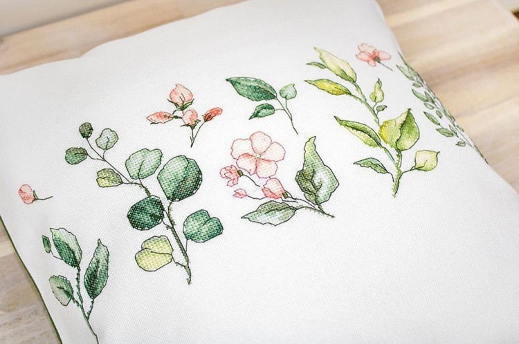 Набор для вышивания «Подушка. Листья» — картинка 4