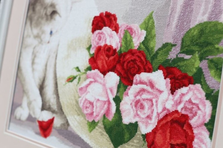 Набор для вышивания «Кот и розы» — картинка 4