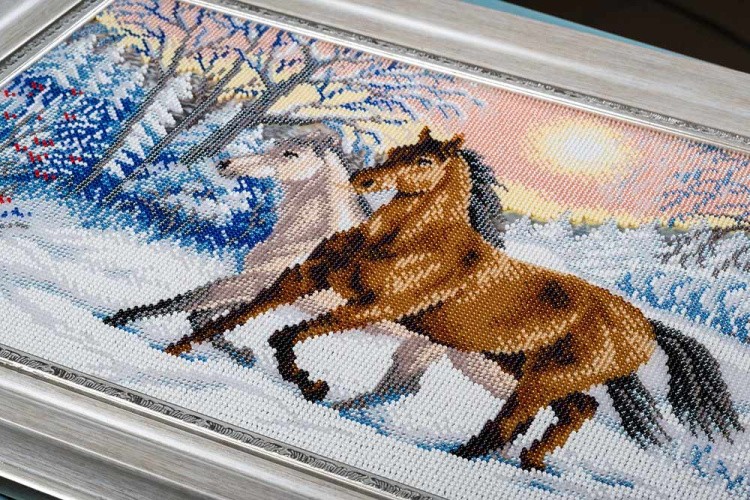 Набор вышивки бисером «Первый снег» — картинка 3