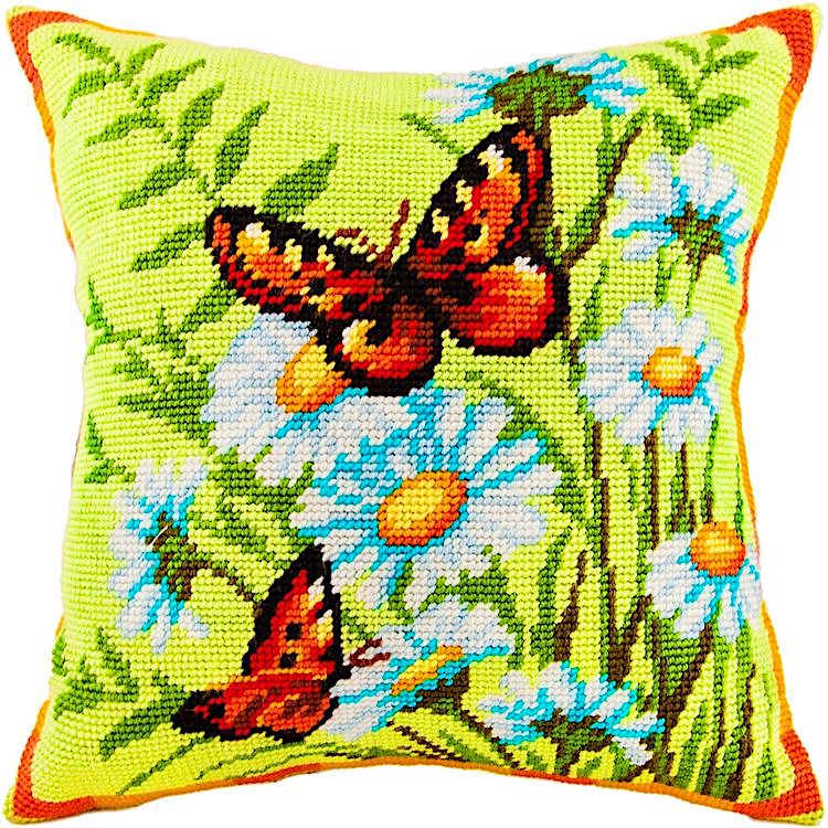 Набор для вышивания подушки «Бабочки на ромашках», лицевая сторона, Чарівниця