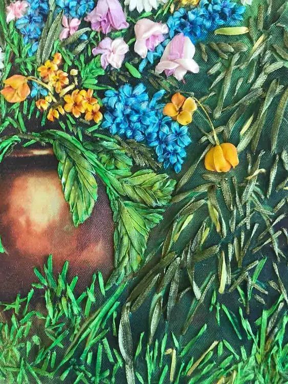 Вышивка лентами «Космея и луговые цветы» — картинка 4