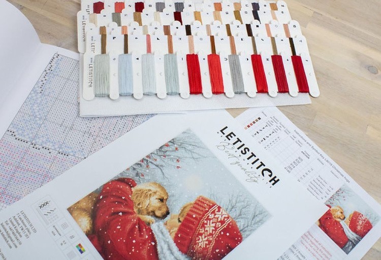 Набор для вышивания «Chrismas hugs» — картинка 3