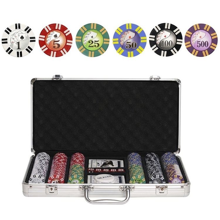Покерный набор Royal Flush, 300 фишек, 11,5 г, с номиналом, в алюминиевом чемодане