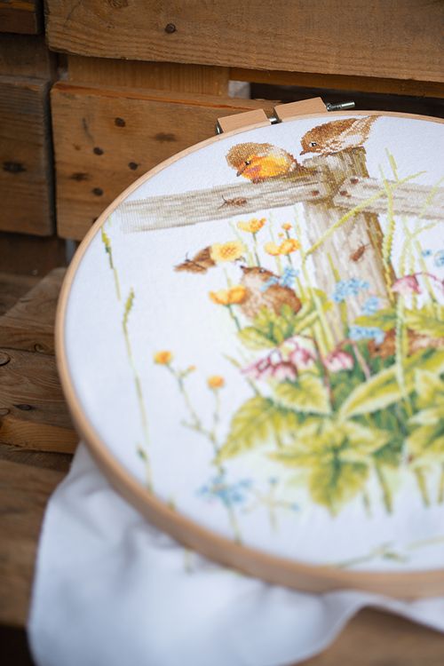 Набор для вышивания «Уютный уголок сада» — картинка 2