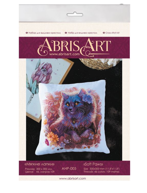 Подушка «Мягкие лапки» — картинка 2