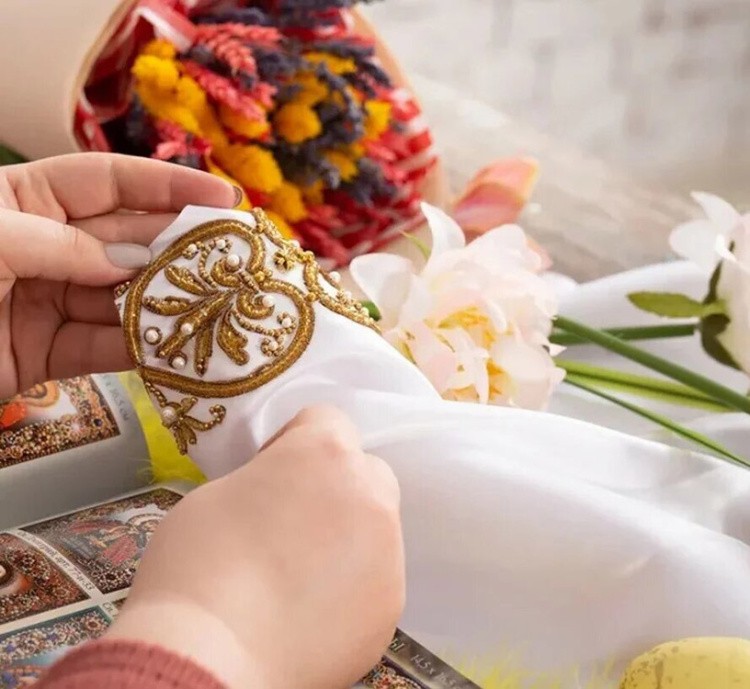 Вышивка Образа в каменьях «Рушник Золотой» — картинка 2