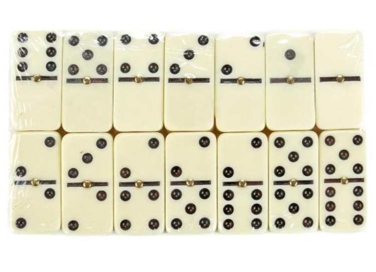 Домино (пластиковые фишки) в мягкой коробке 18x10 см — картинка 3