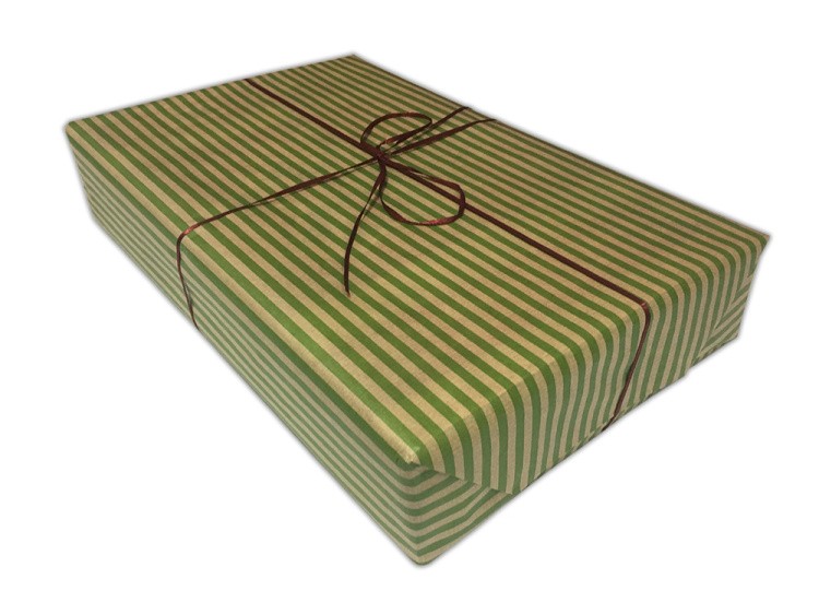 Подарочная упаковка «Полосы светло-зелёные»