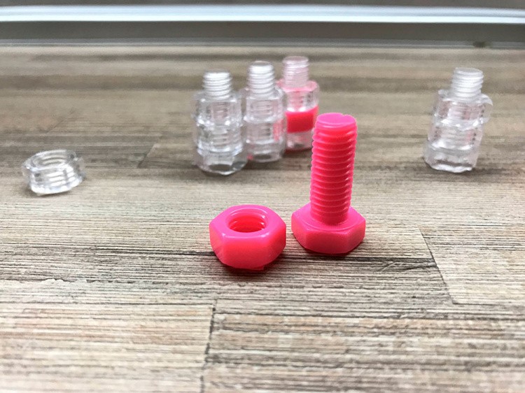 Жидкий пластик EpoximaxX Premium 6M (500 г) — картинка 8