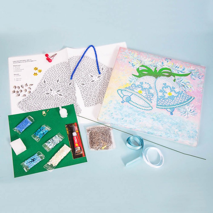 Картина на холсте из пайеток «Колокольчики» — картинка 2