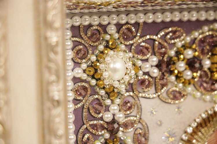 Вышивка Образа в каменьях «Ангел Хранитель» — картинка 3