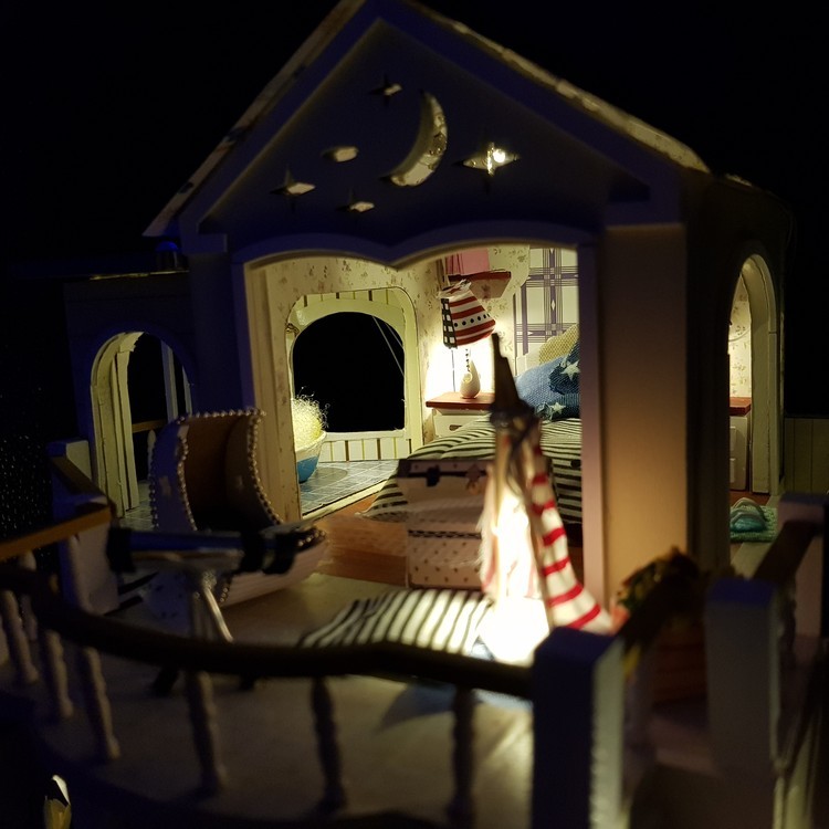 Набор для создания миниатюры (румбокс) «Дом с бассейном» — картинка 9