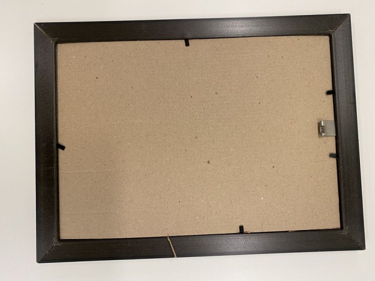 УЦЕНКА. Рамка со стеклом 21х30 см, цвет: золото, багет 30 мм (нет стекла) 2 шт. — картинка 3