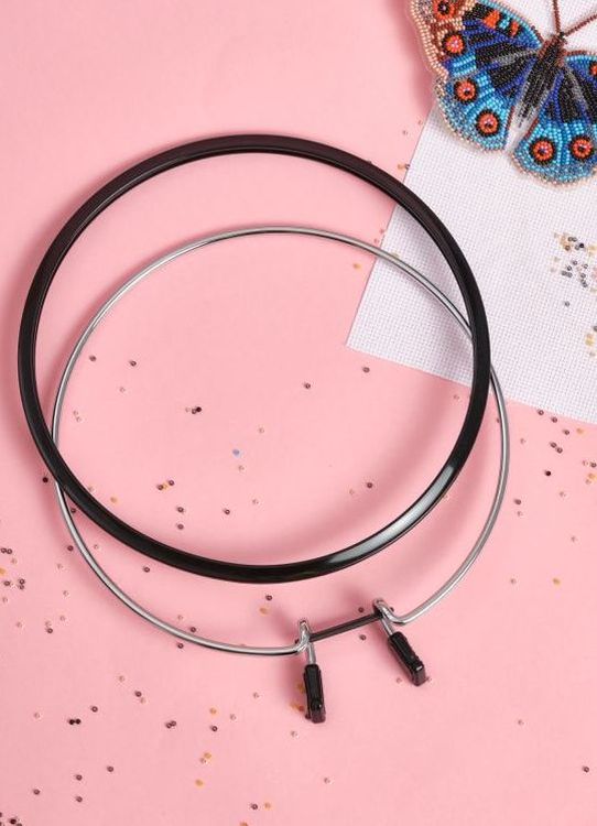 Пяльцы пружинные, диаметр 12,6 см, черные — картинка 2