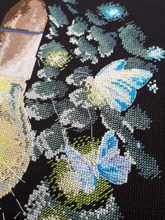 Набор для вышивания «Ночные мотыльки» — картинка 3