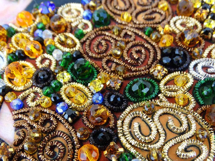 Набор для вышивания хрустальными камнями «Адель Блох-Бауэр» Густава Климта — картинка 12