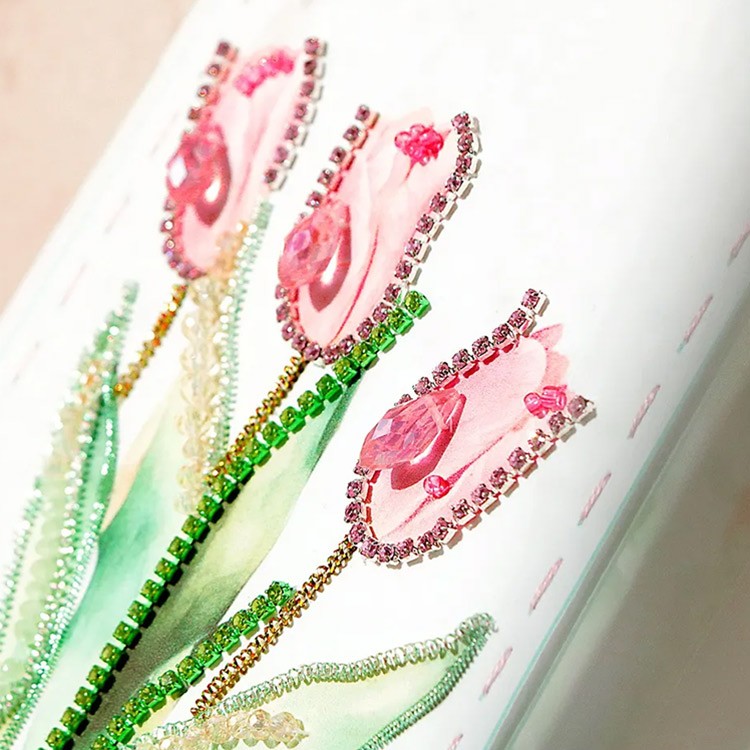 Набор для вышивания хрустальными бусинами открытка-конверт «Тюльпаны» — картинка 2