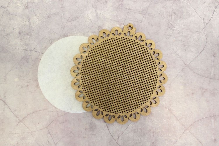 Набор для вышивания «Новогодний красный шар» — картинка 2