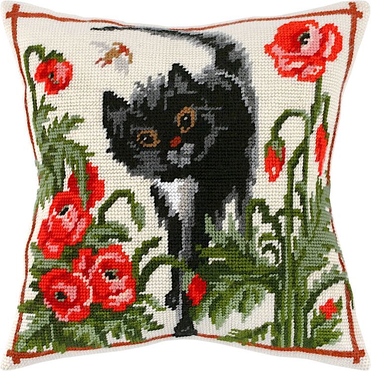 Набор для вышивания подушки «Кот среди маков», лицевая сторона, Чарівниця