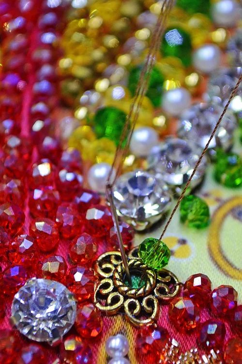 Набор вышивки хрустальными камнями «Богородица Владимирская» — картинка 8