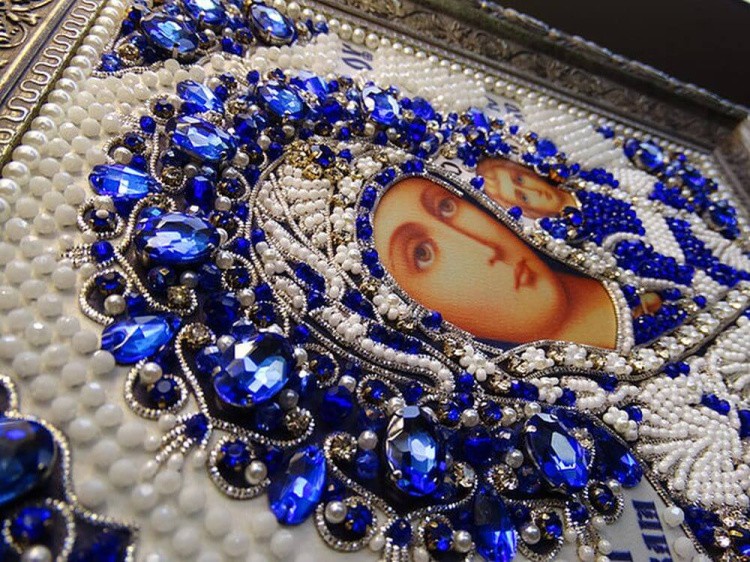 Набор вышивки хрустальными камнями «Казанская» (синяя) — картинка 16