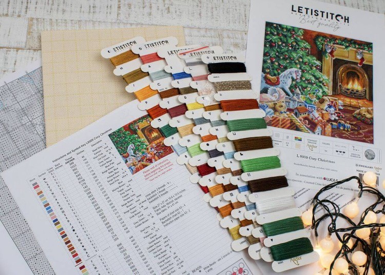 Набор для вышивания «Cozy Christmas» — картинка 11