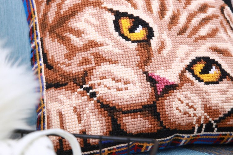 Набор для вышивания «Подушка. Шотландская кошка» — картинка 3