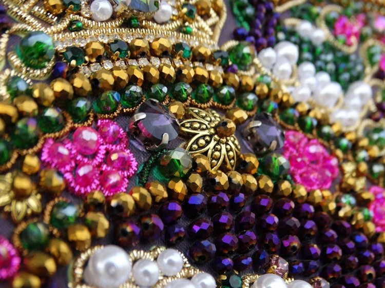 Набор для вышивания хрустальными камнями Богородица «Феодоровская» (акриловый жемчуг) — картинка 19