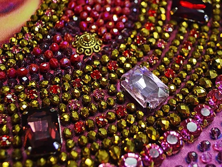 Набор вышивки хрустальными камнями «Богородица Касперовская» — картинка 3