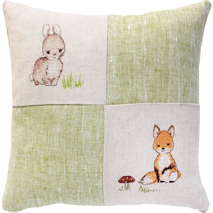 Набор для вышивания «Подушка. Зайчонок и лисичка»