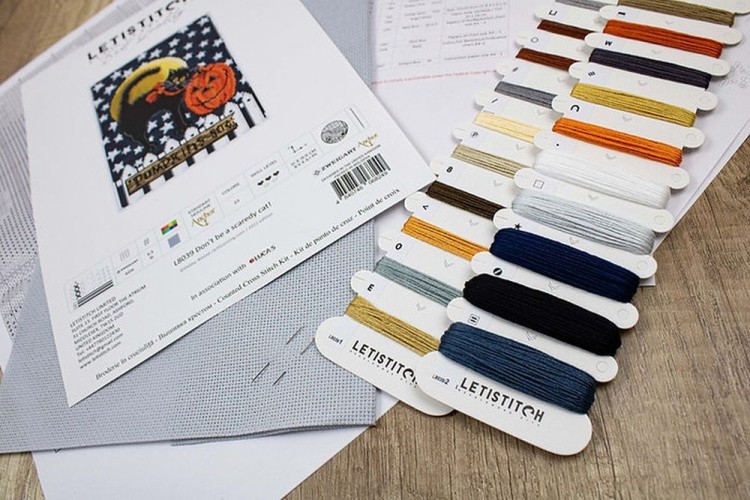 Набор для вышивания «Don't be a scaredy cat!» — картинка 5