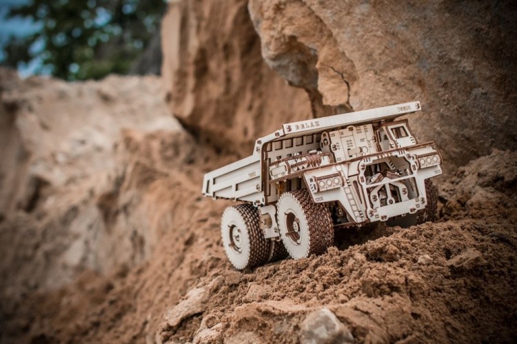 Конструктор из дерева «BELAZ 75600», Eco Wood Art — картинка 6