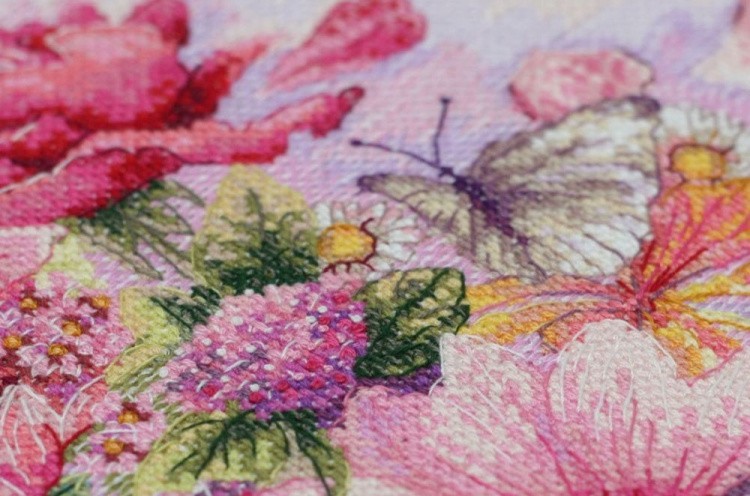 Набор для вышивания «Розовая Аврора» — картинка 3