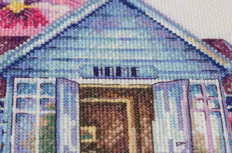 Набор для вышивания «Фиалковый домик» — картинка 3