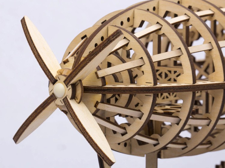 Деревянный конструктор Дирижабль, 229 элементов — картинка 3