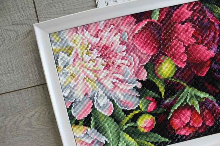 Алмазная вышивка «Королевские пионы» — картинка 4