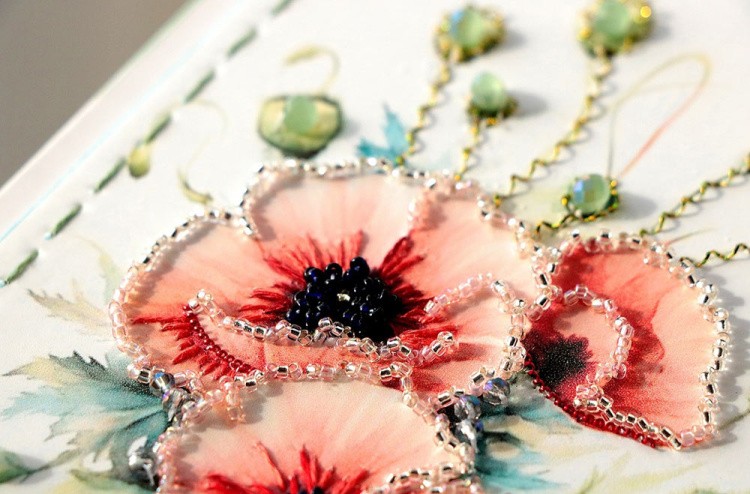 Набор для вышивания хрустальными бусинами открытка-конверт «Маки» — картинка 2