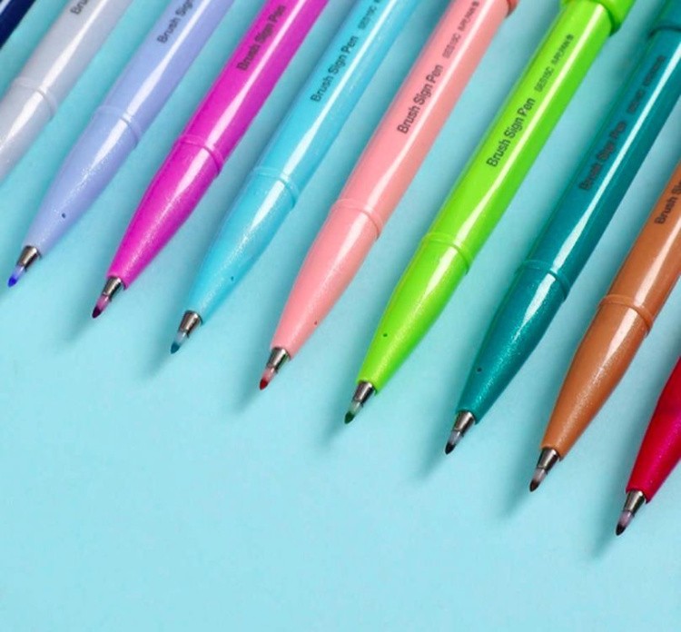 Фломастер-кисть Brush Sign Pen, 2 мм, цвет: зеленый, Pentel — картинка 7