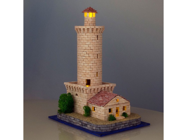 Конструктор из кирпичиков «Маяк (со светом)» — картинка 3
