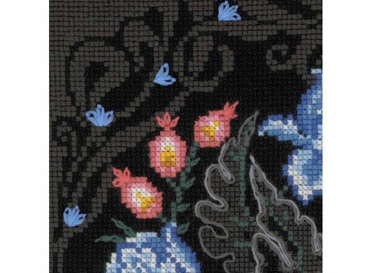 Набор для вышивания «Панно/очечник. Старая сказка» — картинка 2